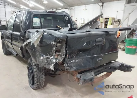 2002 Ford Explorer Sport Trac z USA, uszkodzony, nr VIN 1FMZU77E32UD15064